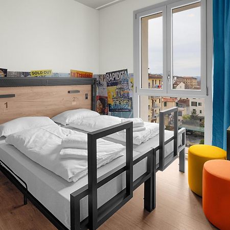 A&O Hostel Firenze Campo Di Marte Екстериор снимка